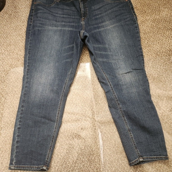 Volcom Jeans - Picture 2 of 3